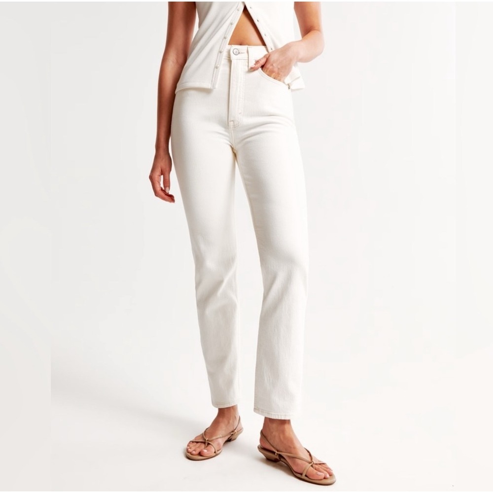 Abercrombie & Fitch Ultra High Rise Ankle Straight‎ Jeans White 34/18L Womens